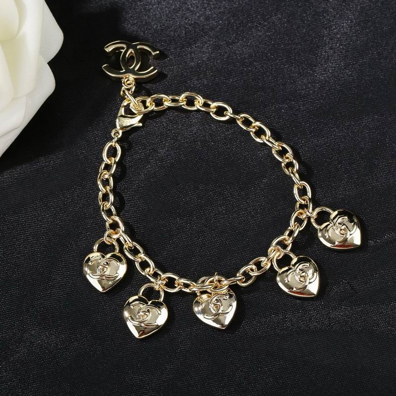 Chanel Bracelet 05yxs39